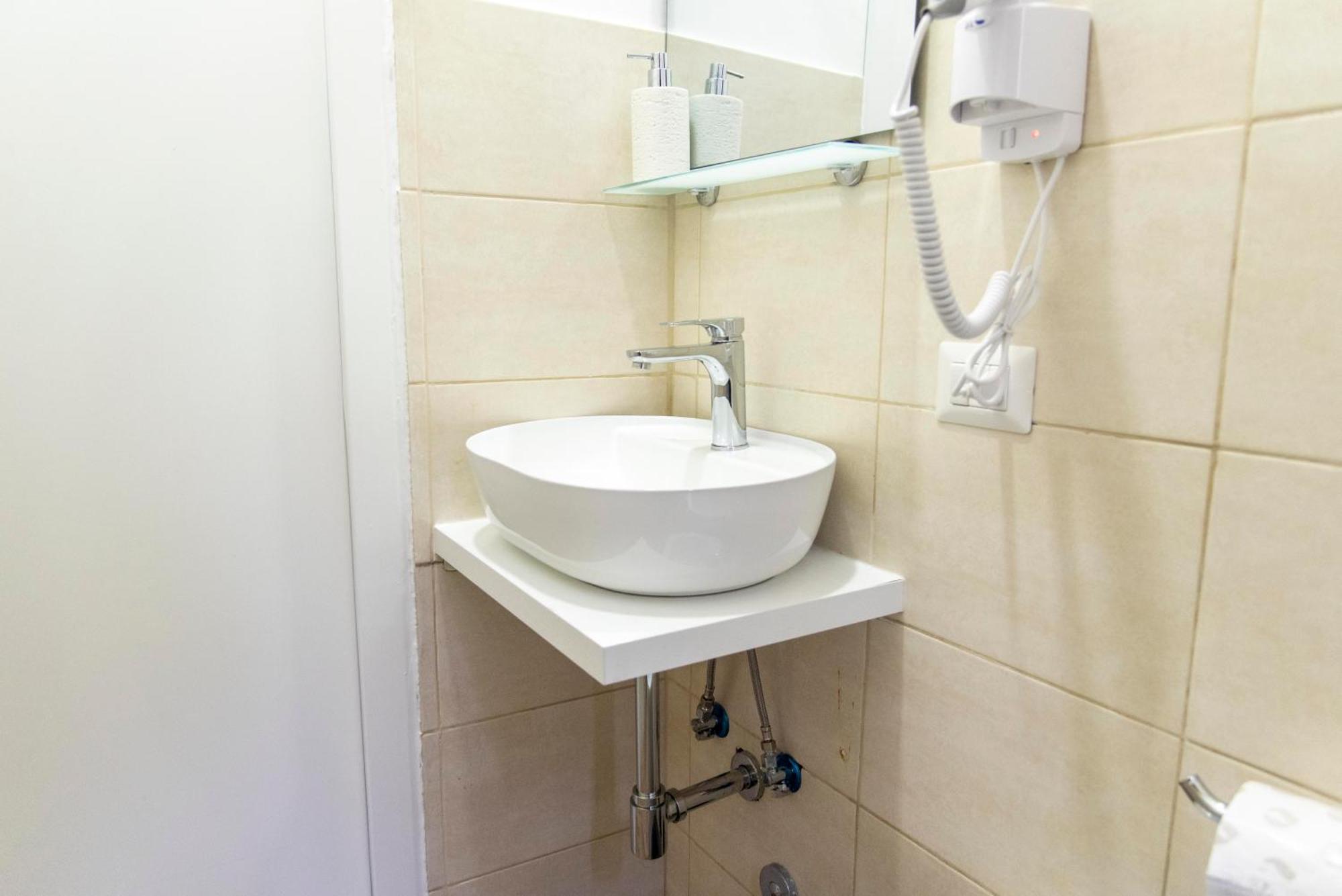 Susy'S Guest House - Room Spagna Roma Exterior foto
